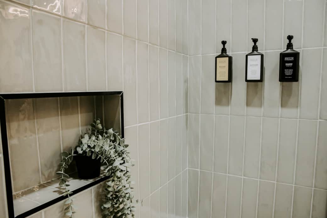 Room 5 shower Room 5 shower