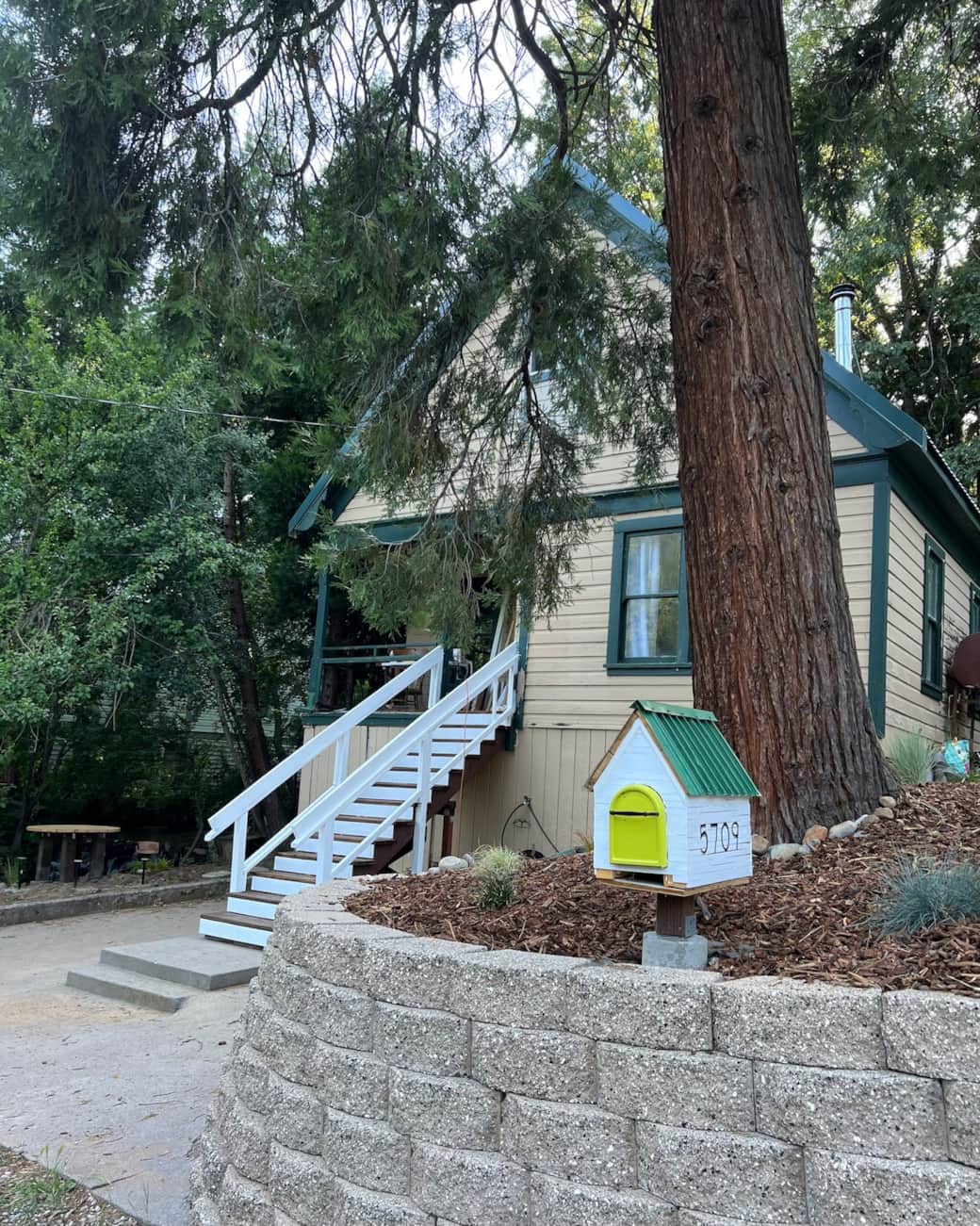 Built in the early 1900s, Castle Creek Escape is a peaceful mountain retreat being lovingly restored. The front porch is perfect for listening to the creek and soaking in the view. Please note: access to the entrance requires a tall flight of stairs.