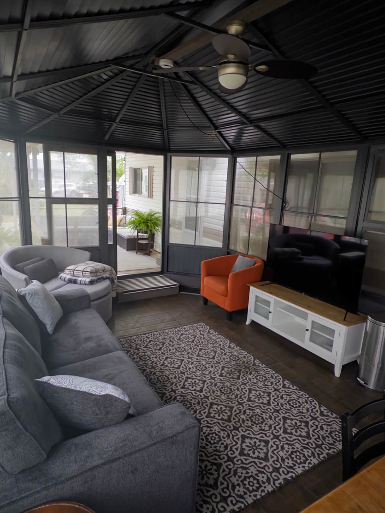 Gazebo Living area