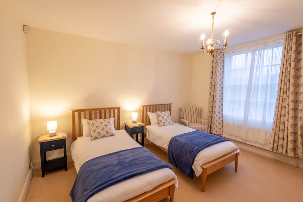 Old Rectory, bedroom 5, view of twin beds