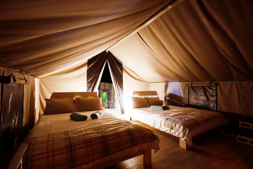 Glamping costa rica flor y bambu playa grande tienda amapola 3