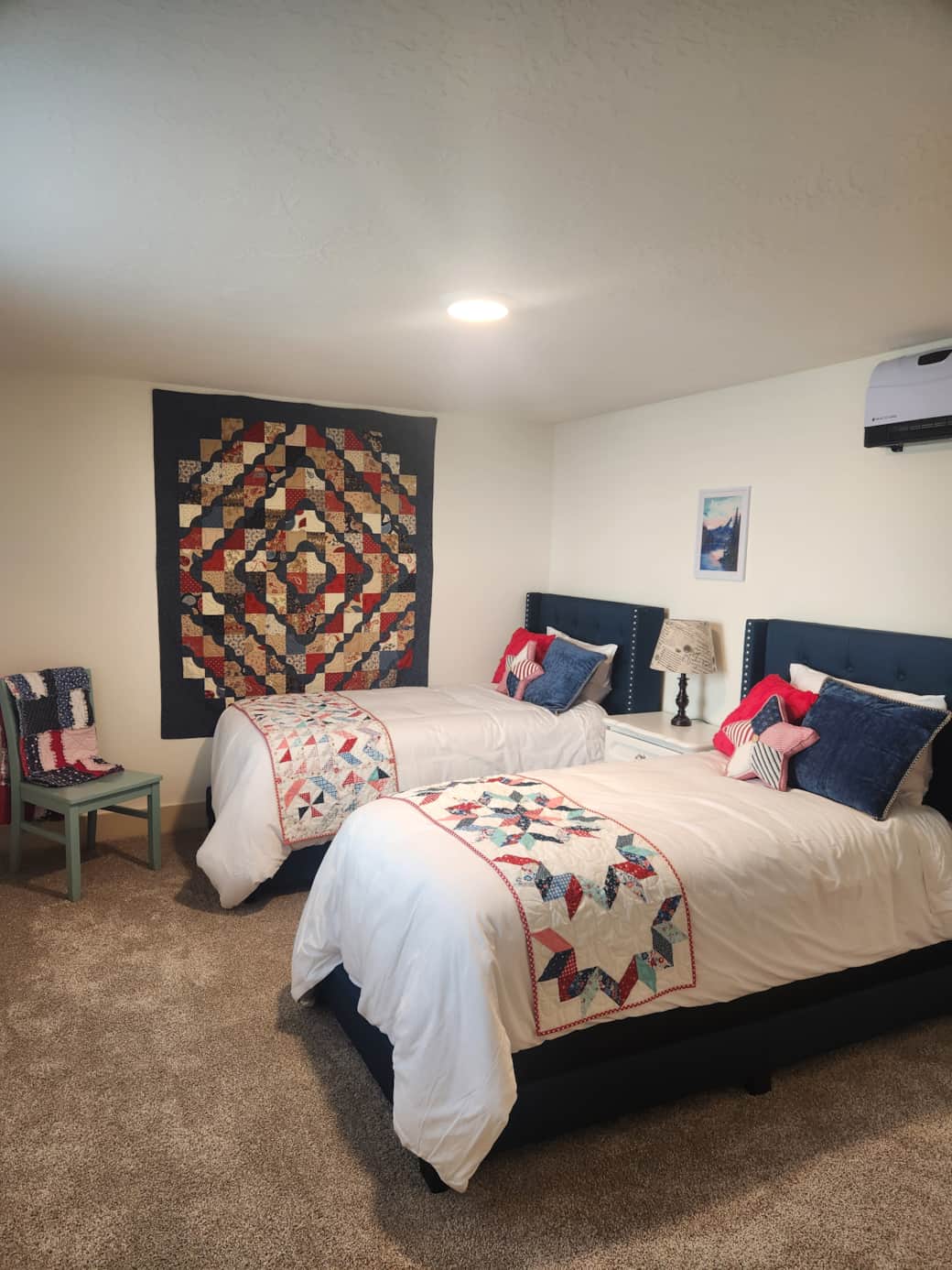 Liberty Lane: Classic Americana style with timeless quilts and patriotic charm.