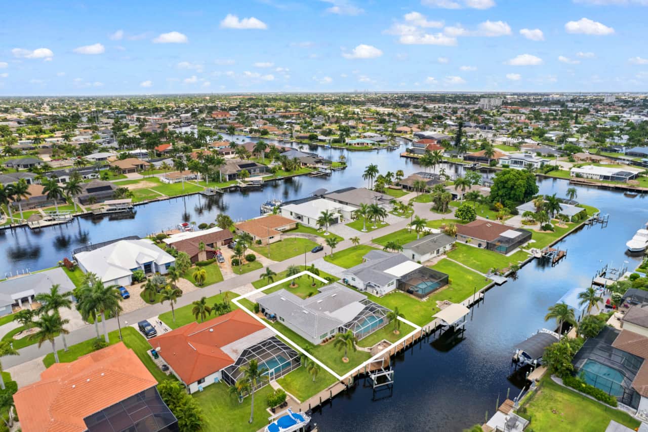 Seaside Villa Waterview