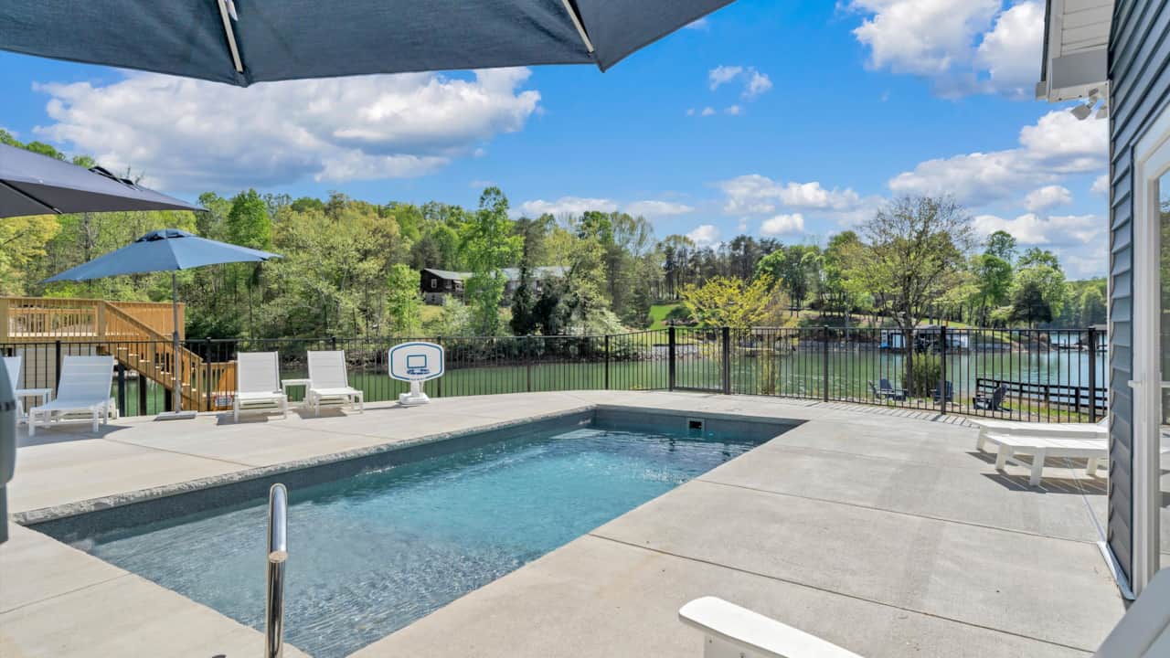Heated Salt Water Pool