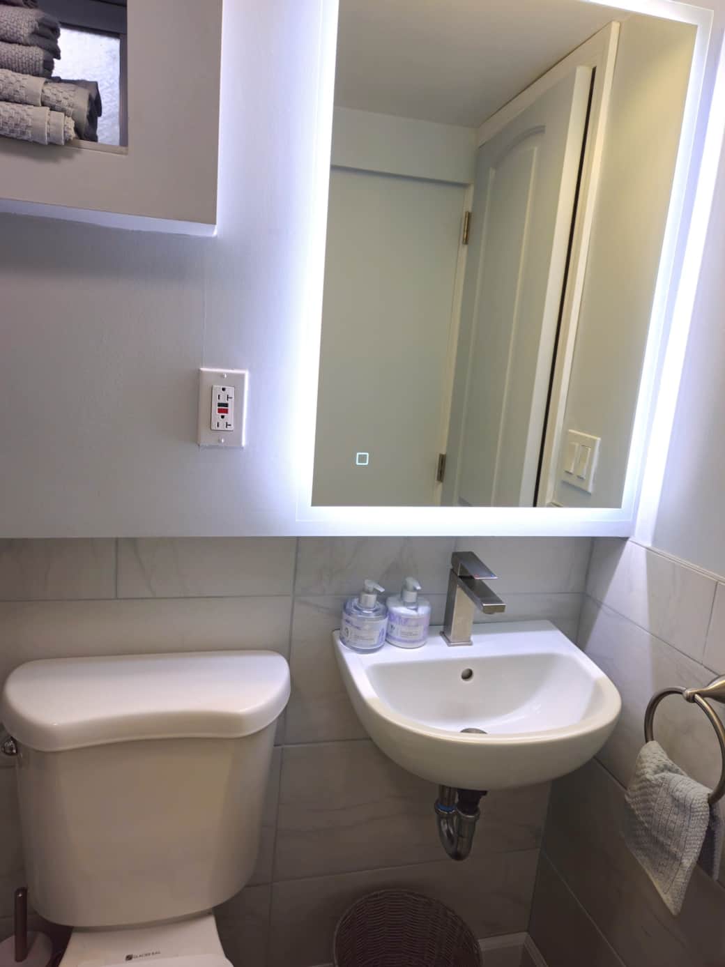 Fog-free, Bluetooth mirror to listen to music or news while in the shower.
