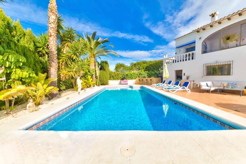 12m x 5m Pool 12m x 5m Pool