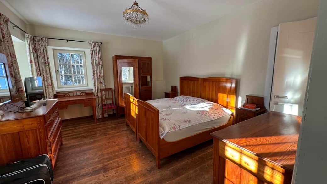 bedroom 1c
