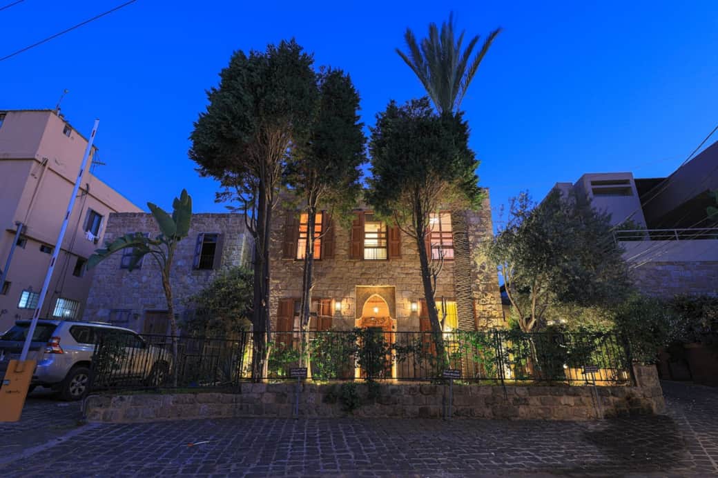 Perfectly located in the center of famous Bahsa Bay in  batroun