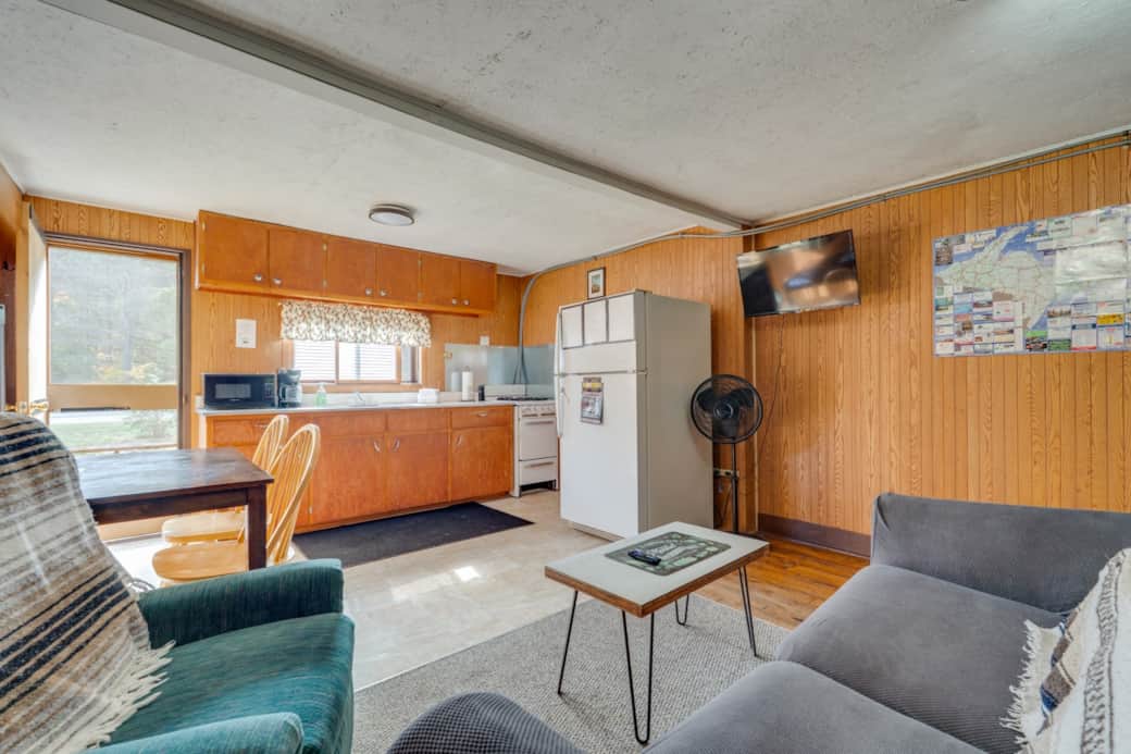 Kitchen / Dining / Living Room Kitchen / Dining / Living Room