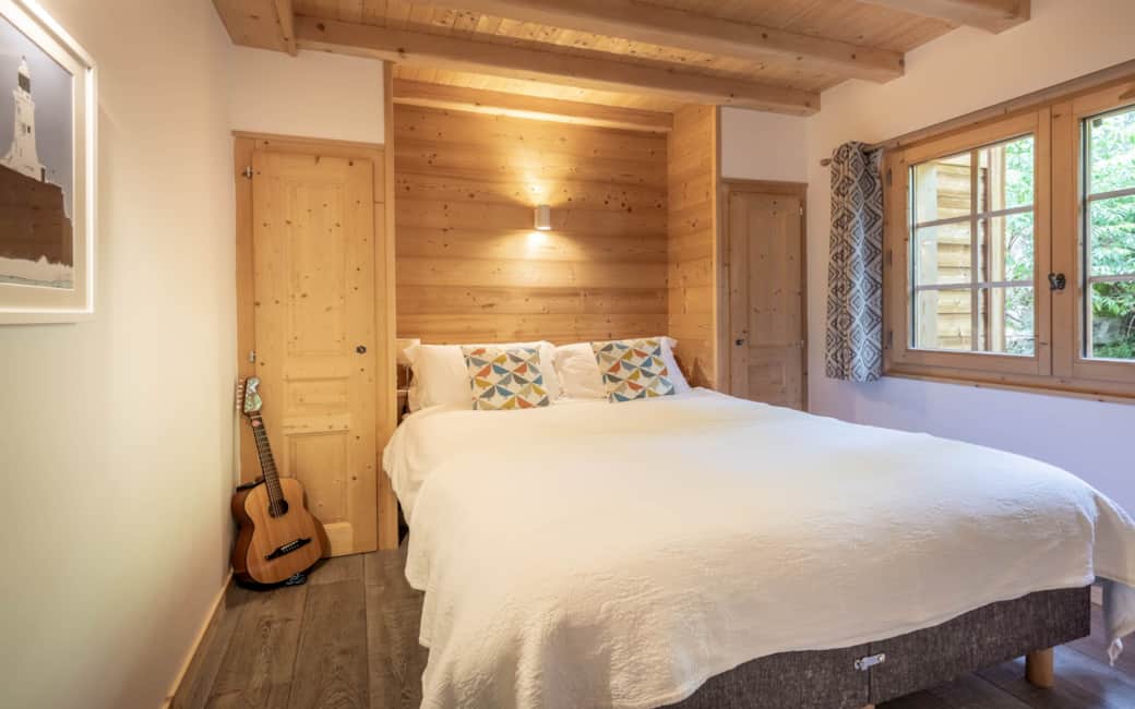 Proclou bedroom