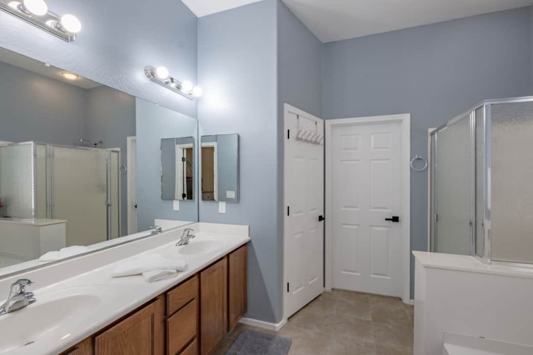 Master Bathroom-Double Vanity