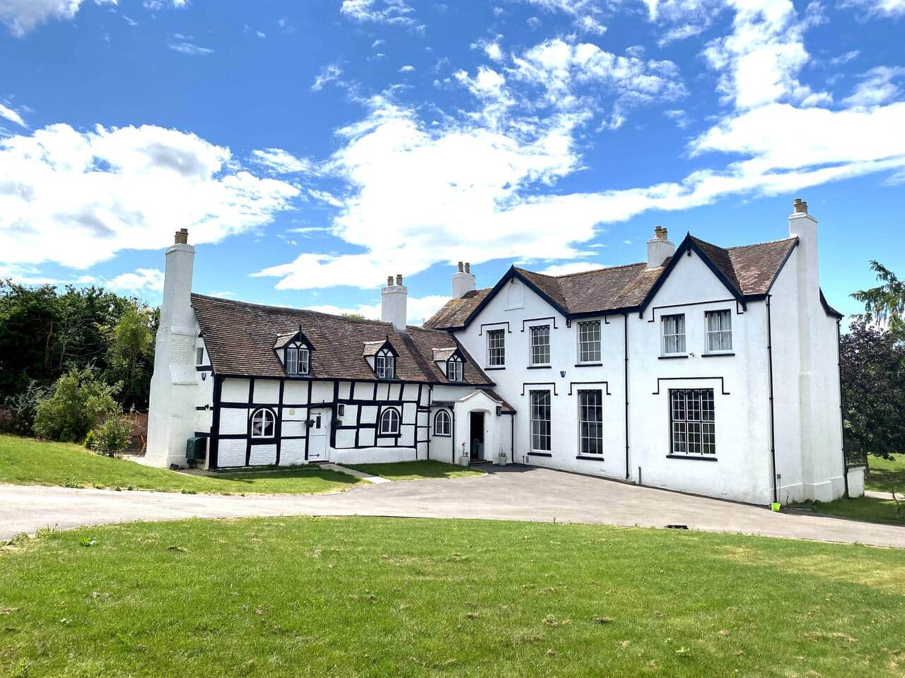 Evington House exterior; this stay includes the Georgian main house only
