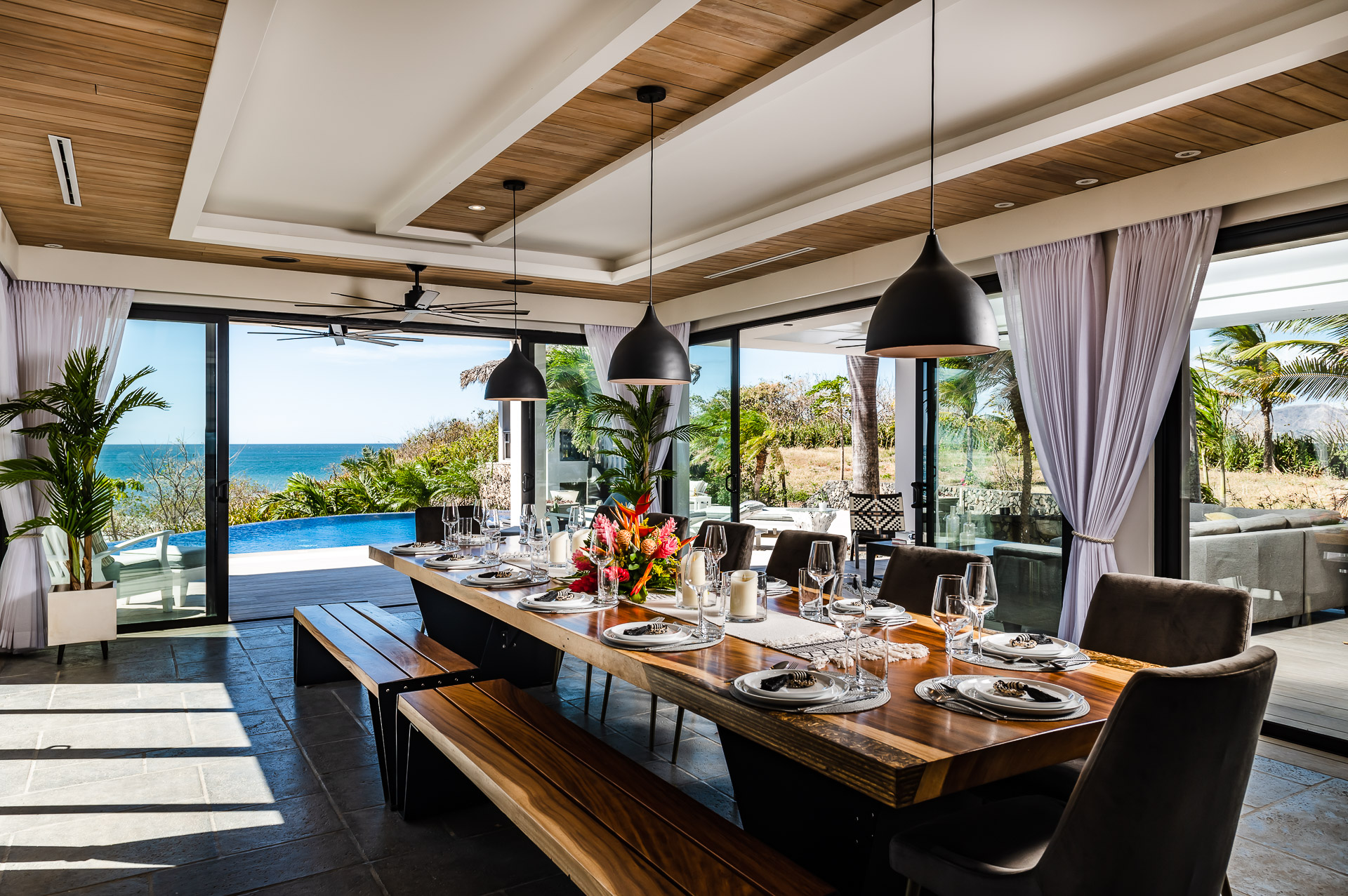 Enjoy all of the villa meals in the dining area surrounded by spectacular ocean views