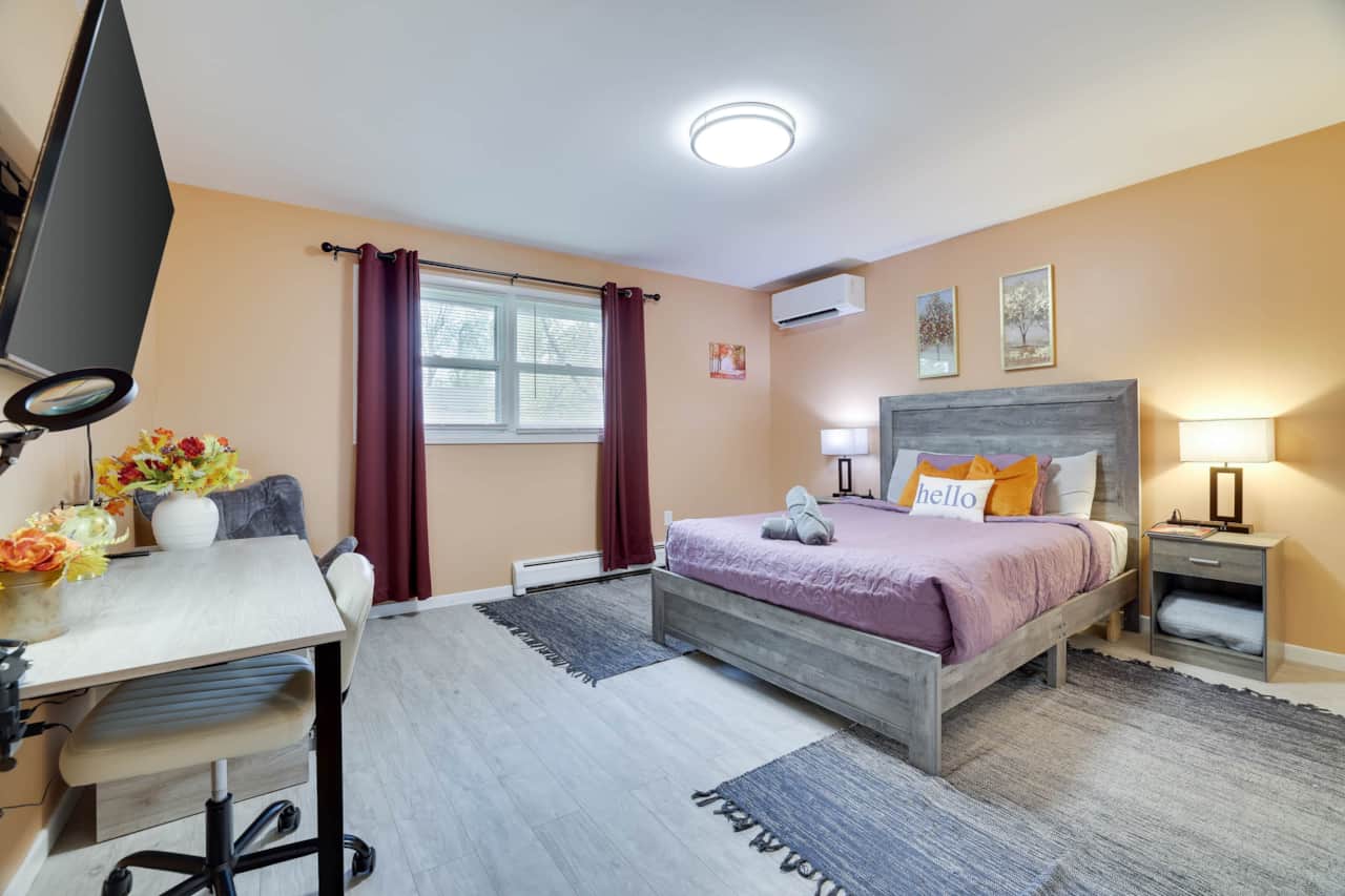 Autumn bedroom 