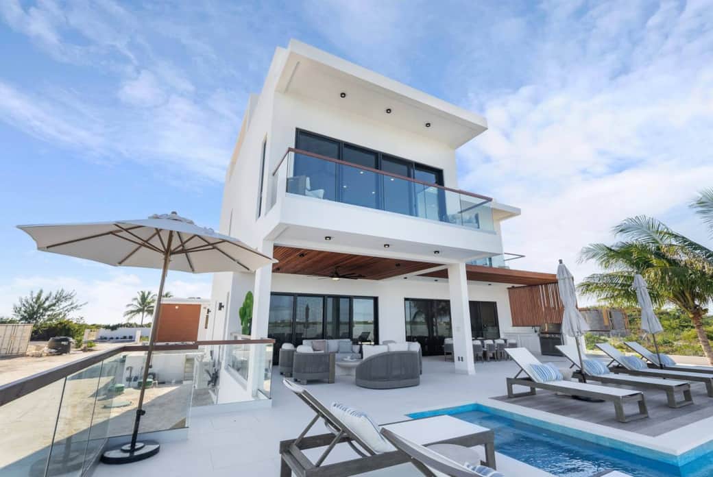 Outdoor Area Outdoor Area