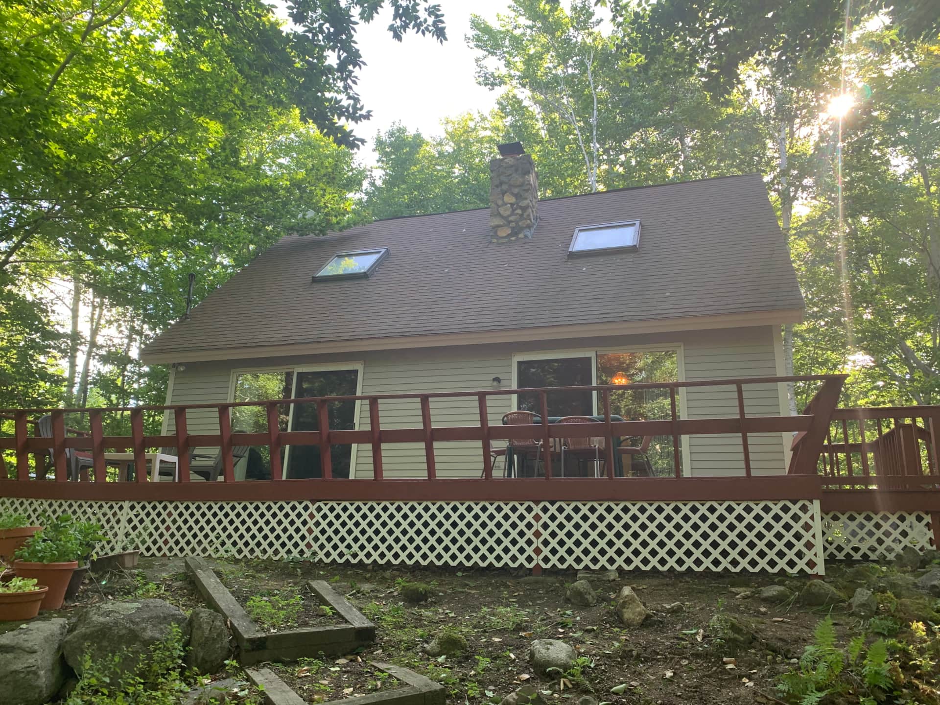 Family Friendly Frye Island Cottage Vacation Home in Frye Island