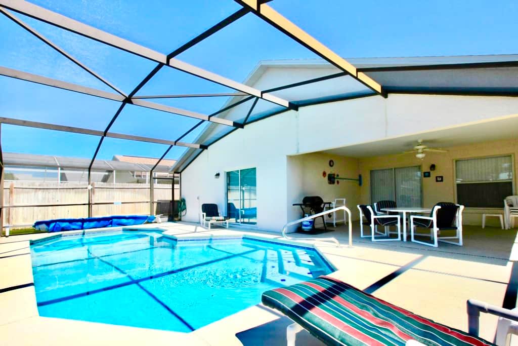 Plenty of deck space for loungers to relax in the Florida sunshine