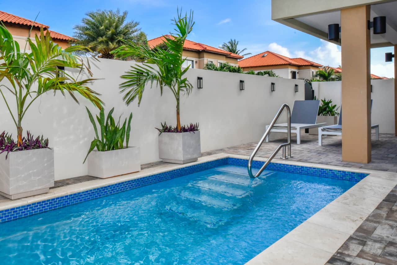 Private pool with sun loungers