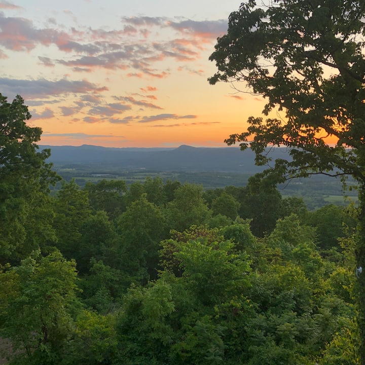 Witness breathtaking sunsets over the majestic mountains from our rental.