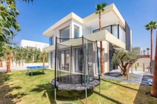 Villa luxe Élégante, Piscine chauffée privée, Jeux — photo 46