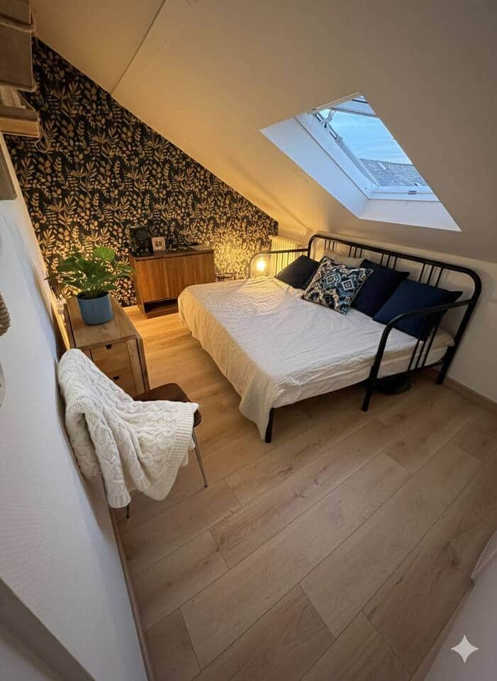 Une fois déplié, le lit gigogne vous apportera le vrai confort d'un lit double à la bonne literie. 