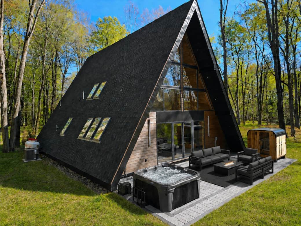 Hot Tub and Sauna, everything you need for a super relaxing retreat in the woods here in the Poconos