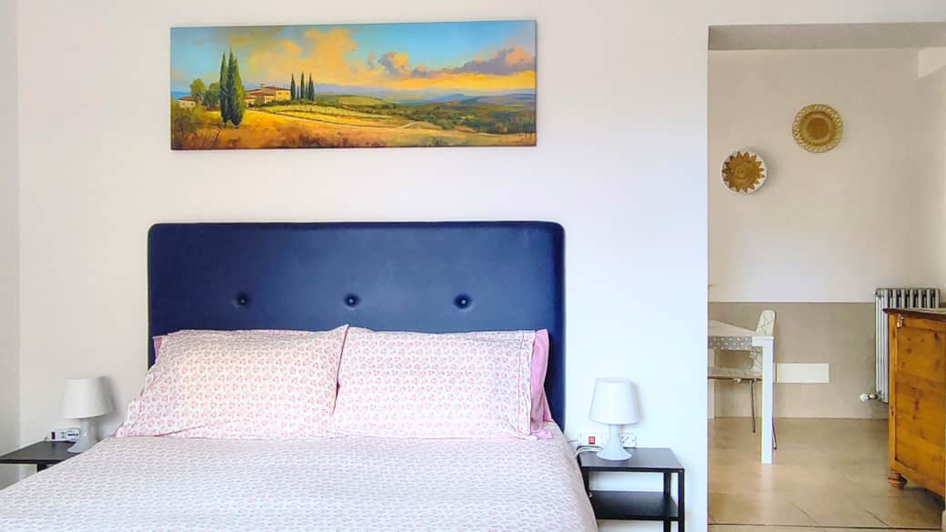 Letto Matrimoniale con materasso in memory foam.