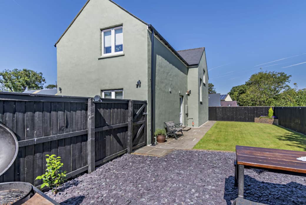 A Perfect Garden for Families and Dogs | Willow Lodge Pembrokeshire