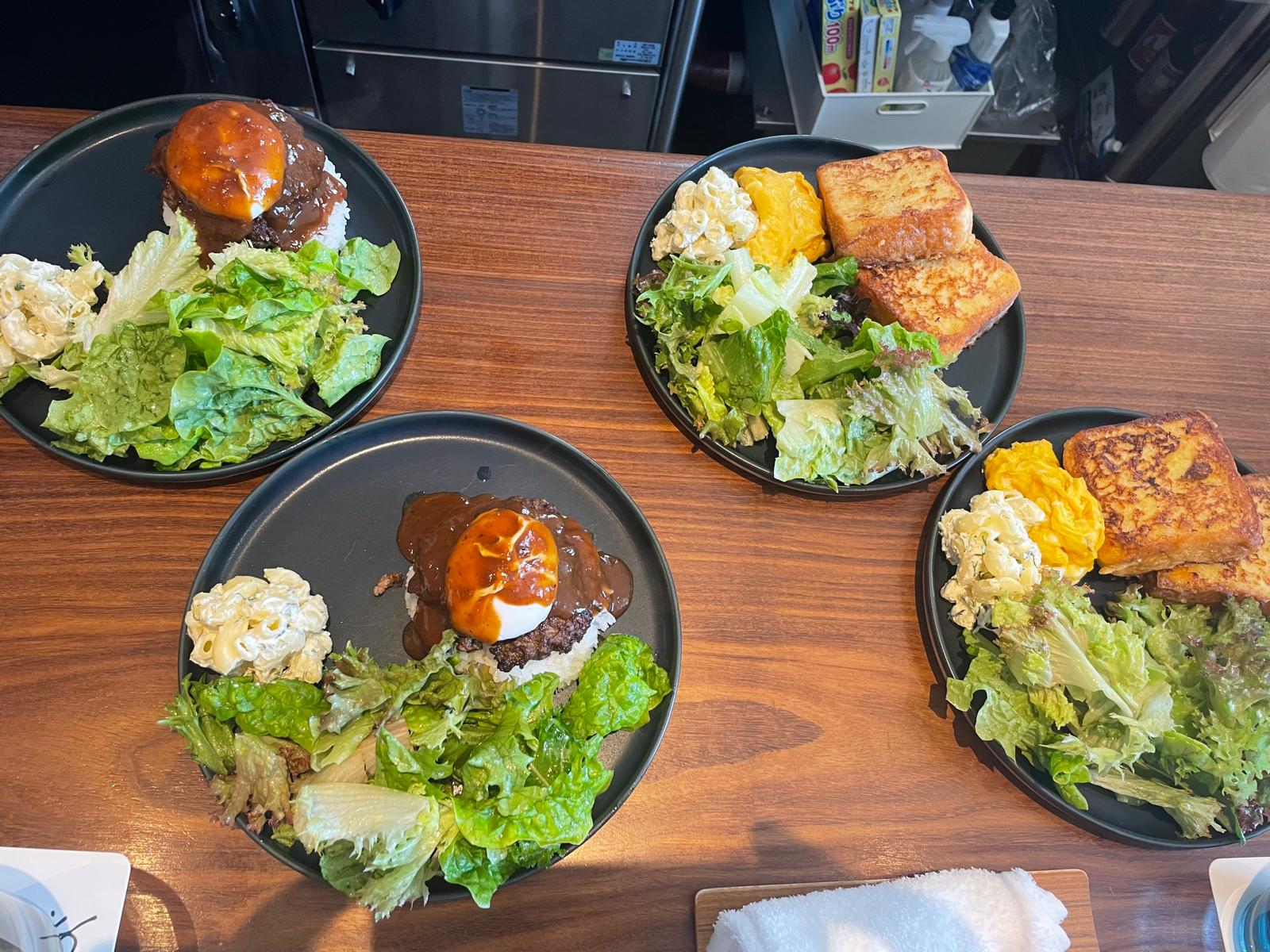 Ash's best Tokyo Restaurants including some hidden gems!