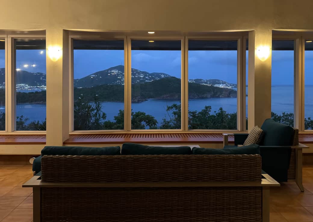 33 - Living Room - View Sitting - Dusk