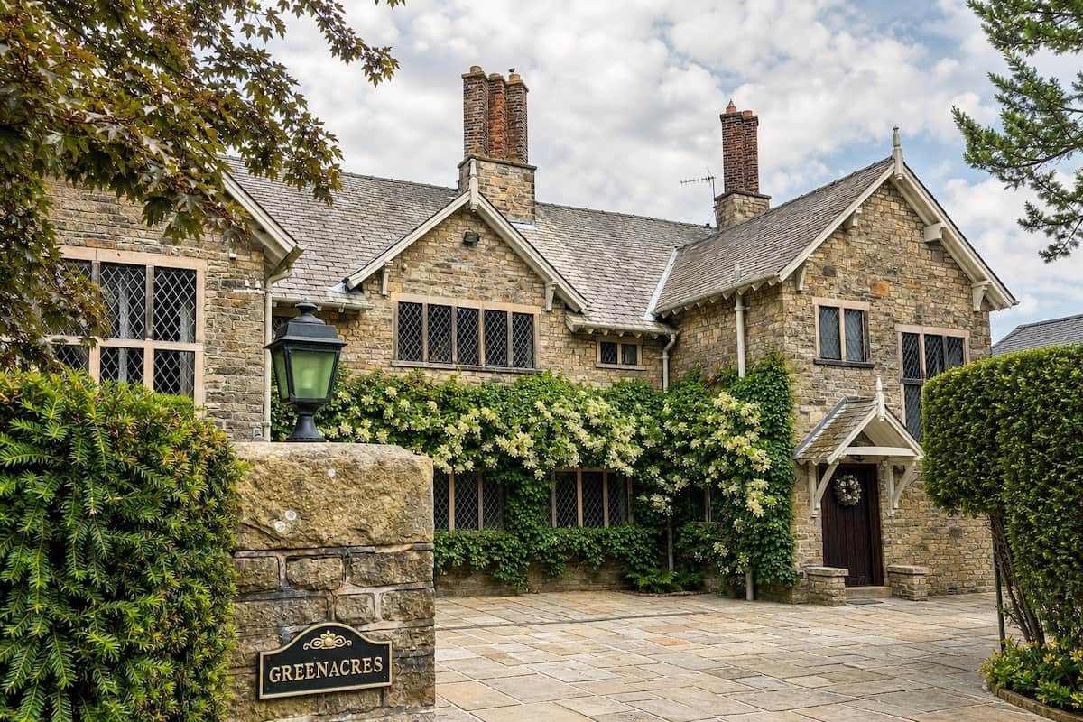 Private courtyard entrance with ample parking