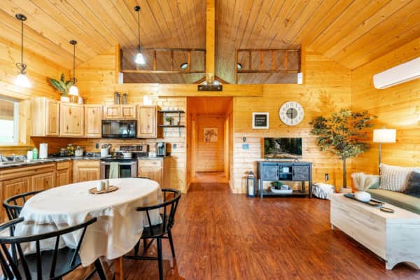 The Magpie Cabin on a working horse ranch east of Sheridan with Big Horn Mountain views