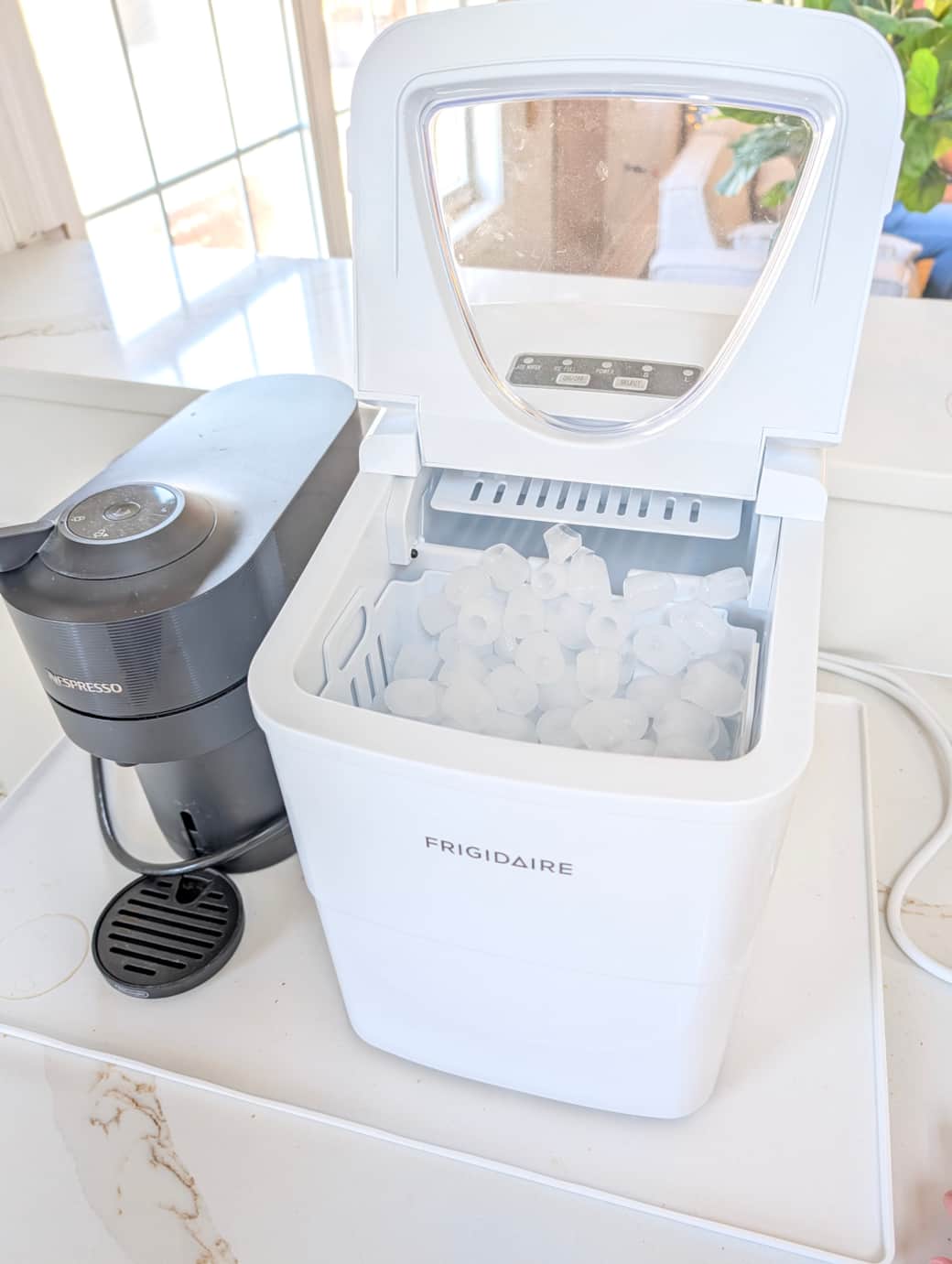 Ice Maker included