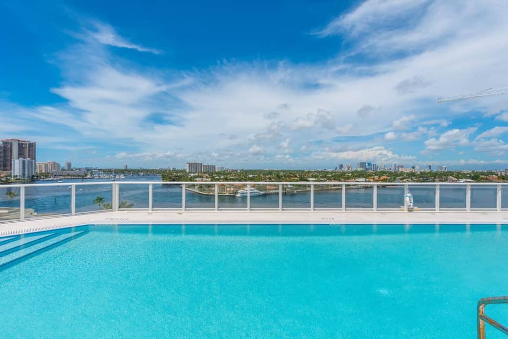 Shared Hotel Pool with magnificent views! Full Service Bar with food. D.J. Music or House Music. 