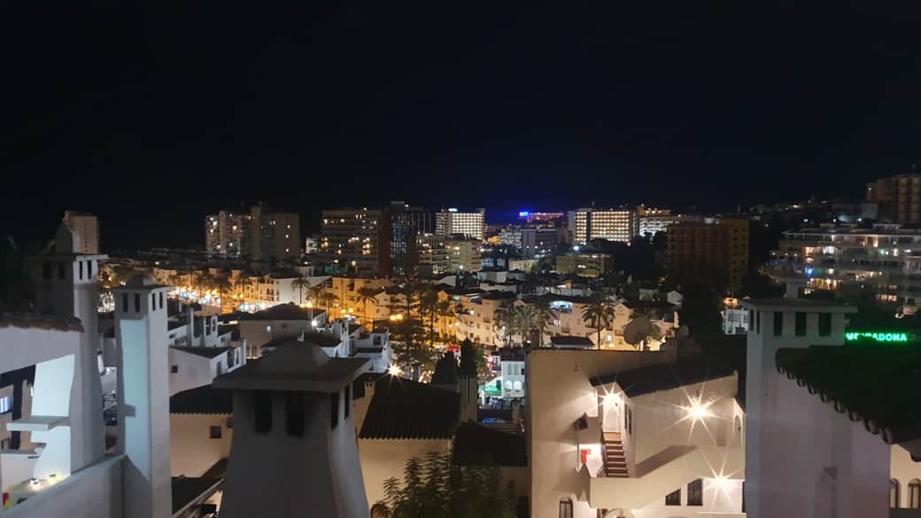 Vista nocturna desde la terraza Vista nocturna desde la terraza