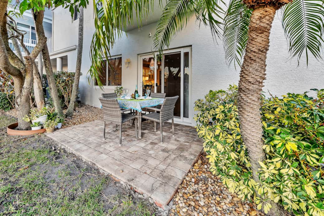 Porch by the pool 