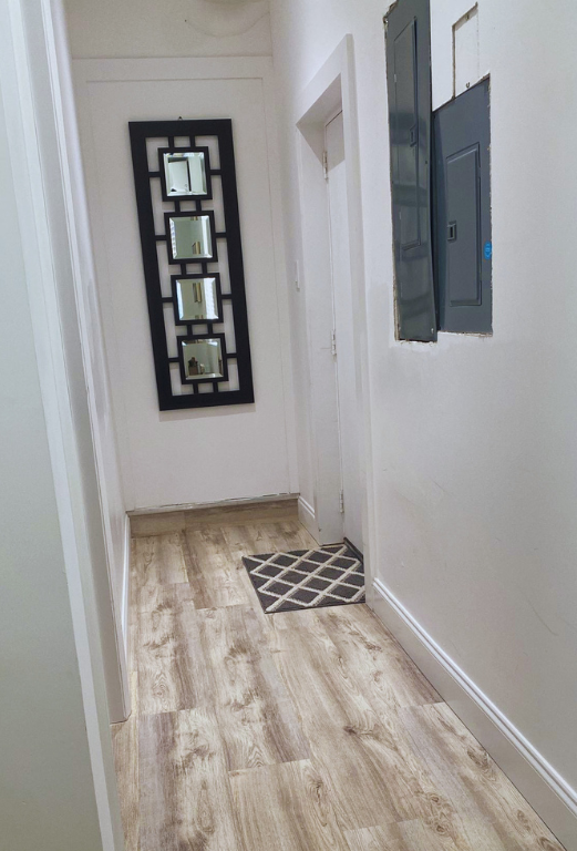 Cozy hallway with modern decor and a welcoming atmosphere. Lakeland, FL Cozy hallway with modern decor and a welcoming atmosphere. Lakeland, FL
