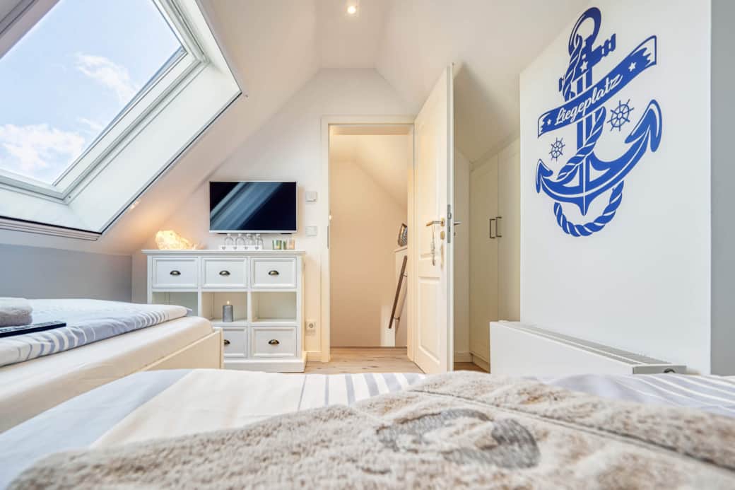 Schlafzimmer 2