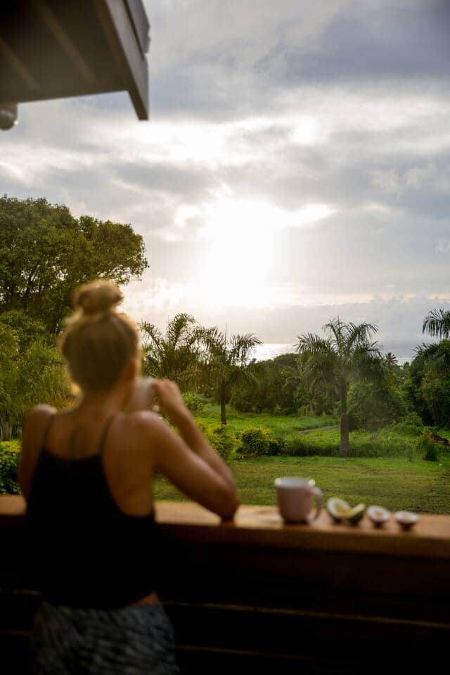 Enjoy a morning coffee watching the sun rise over Muri Lagoon. Note this view now has another building in front of the Studio Villa.