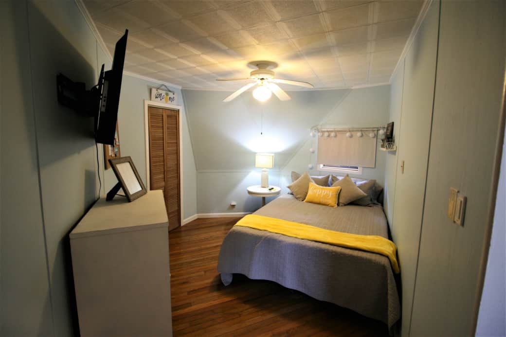 Bedroom2 2