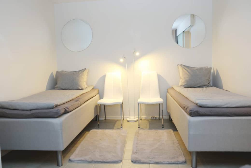 1st floor bed room saparate beds option