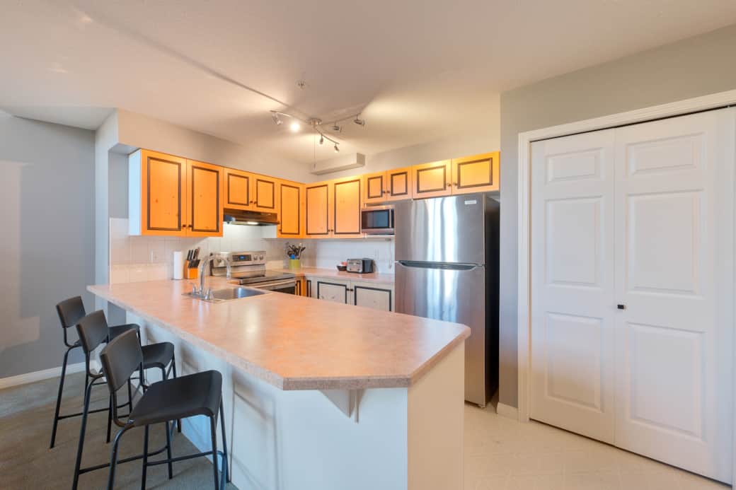 Unit 315 Kitchen