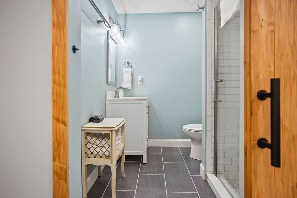 1 bathroom, hairdryer available