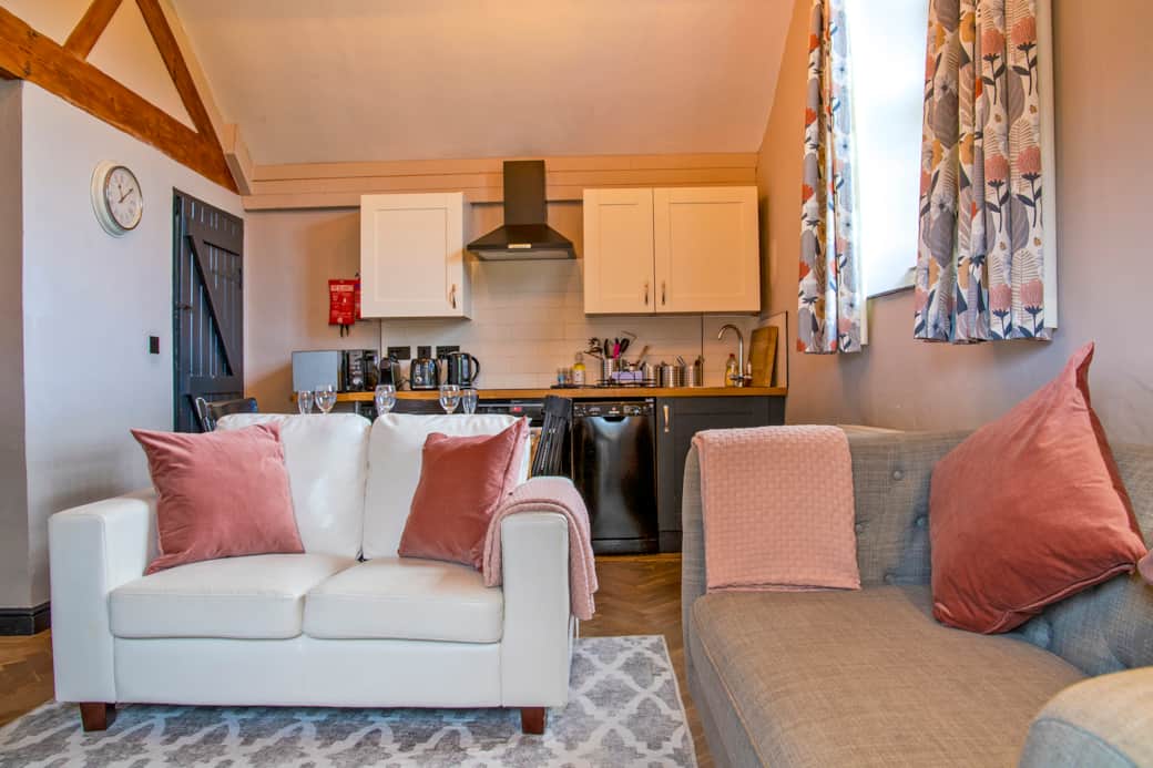 Lathkill living 4