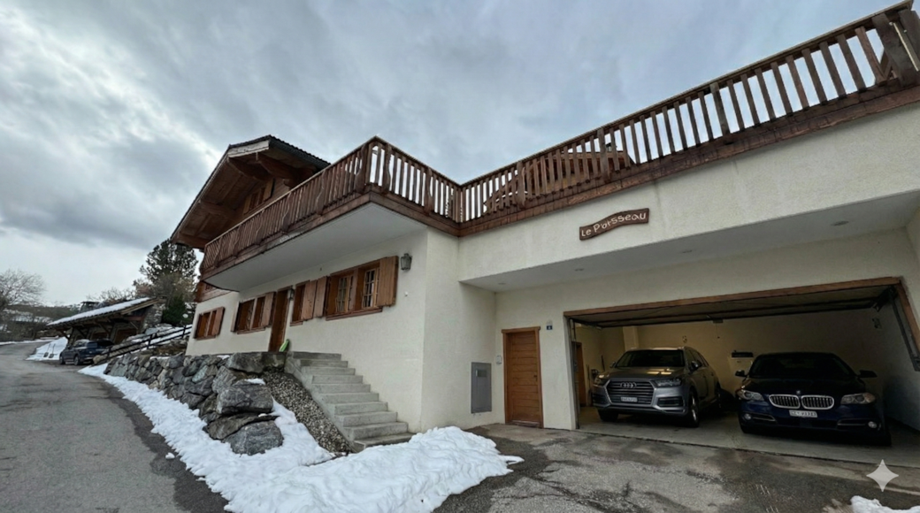 Convenient double garage Convenient double garage