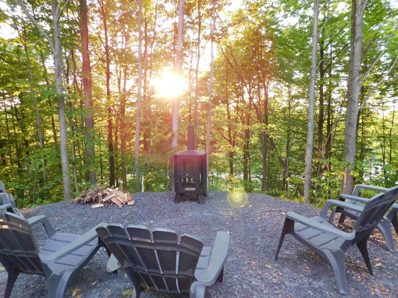 Outdoor fireplace