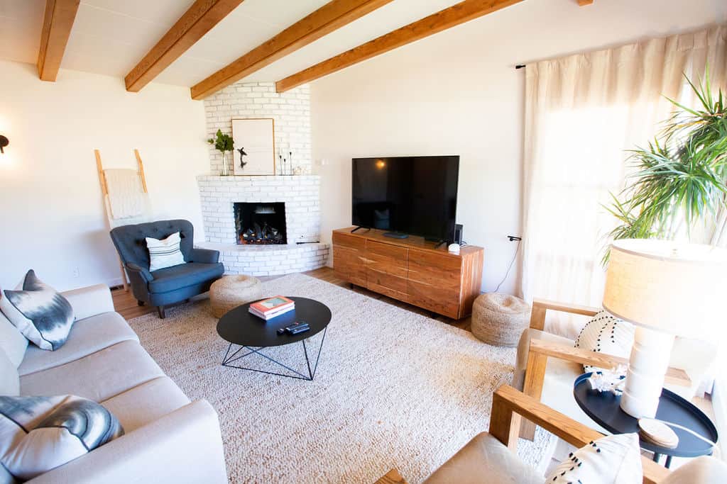 Living Room_pic1