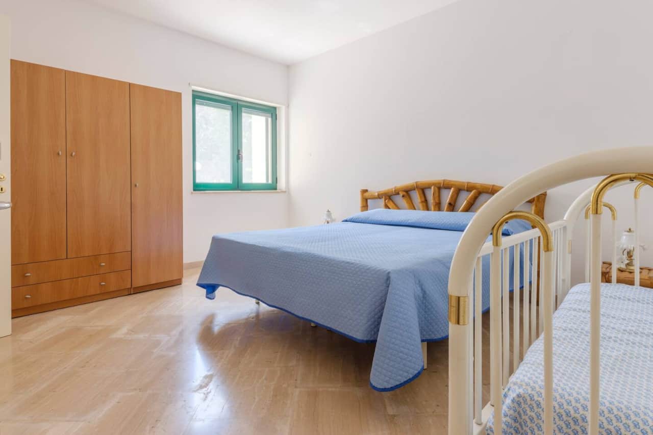 double bedroom