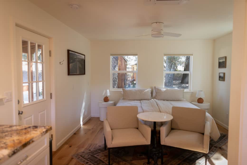 Cottage N232TJ