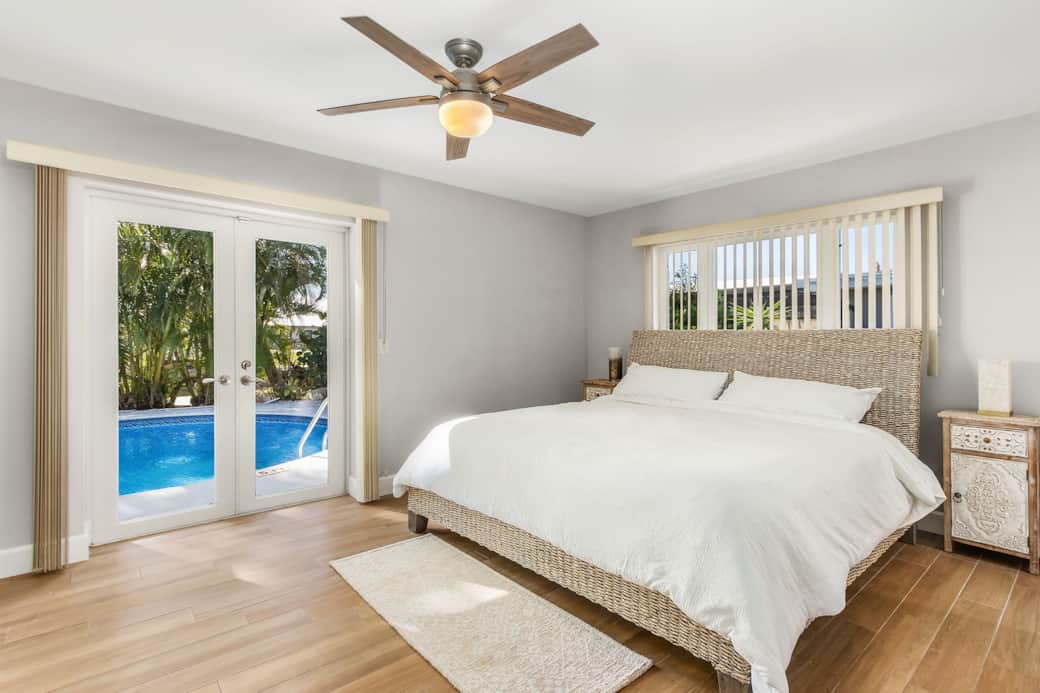 Master Bedroom_pic1